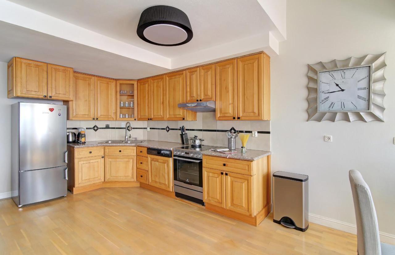 Spacious 2 Bedroom Apt Luxeview- Oldtownview, 10Min To Town Dubrovnik Exterior photo