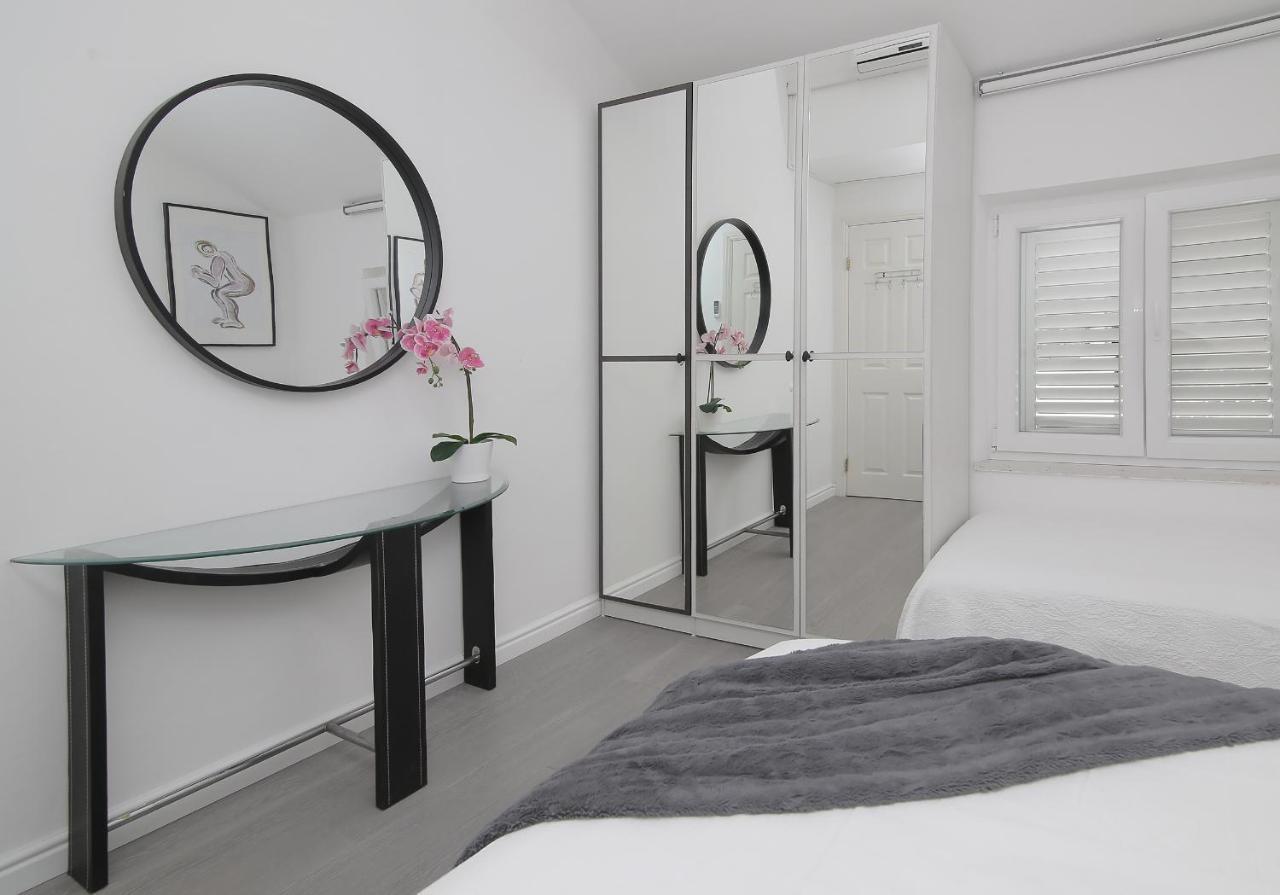 Spacious 2 Bedroom Apt Luxeview- Oldtownview, 10Min To Town Dubrovnik Exterior photo